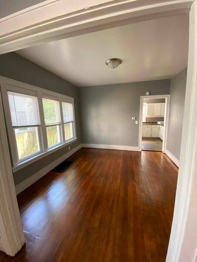 Photo - 2209 Farnam St Unit 2211 Farnam St