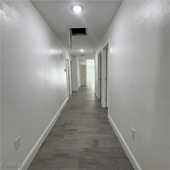 Photo - 1582 Gretchen Ave S