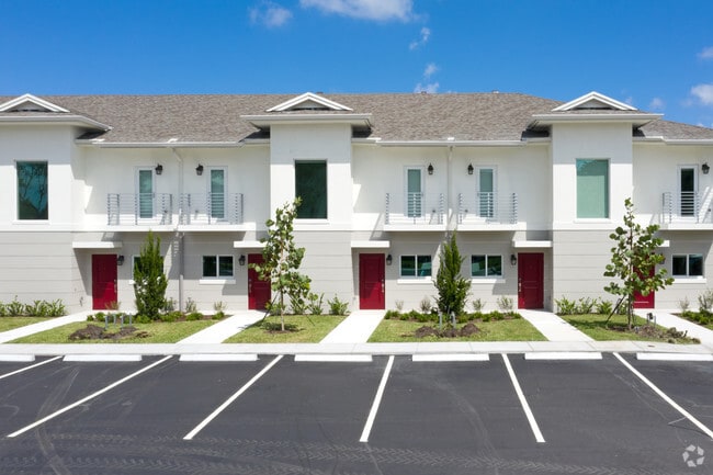 3902 Melaleuca Ln - Aviara Lake Worth - 3884 Melaleuca Ln