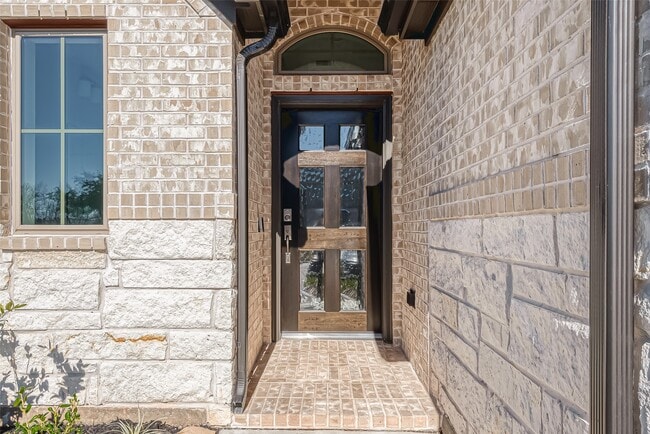 Photo - 9707 Satsuma Path