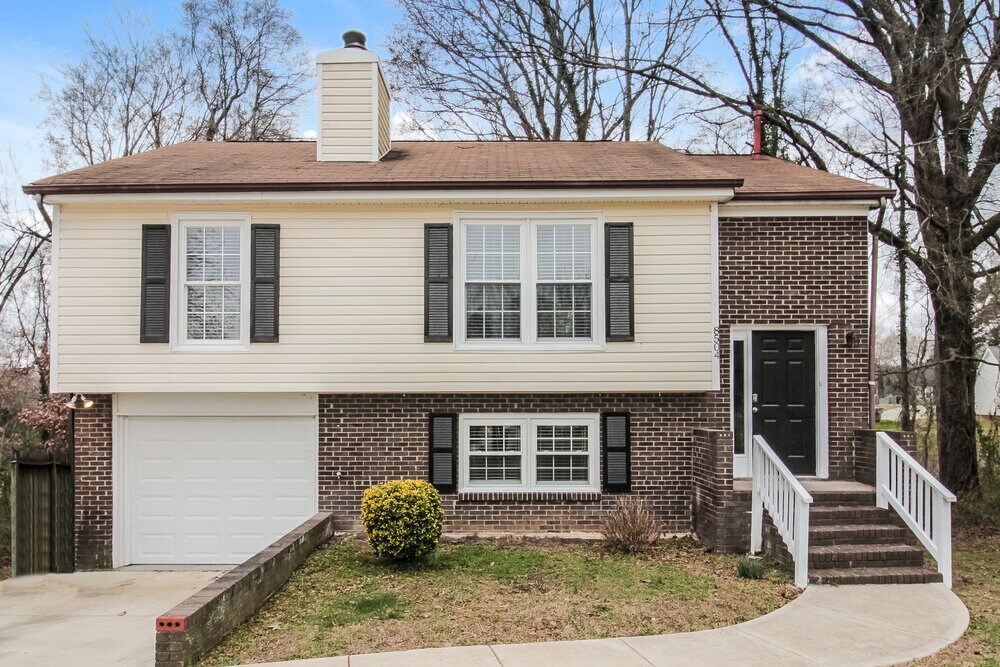 Photo - 8504 Beechbrooke Rd