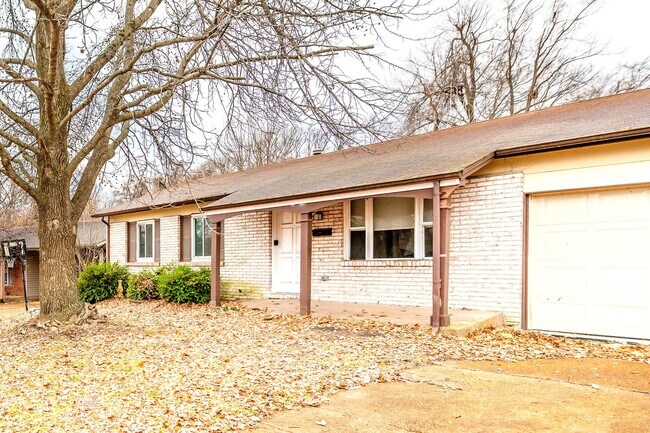 Photo - Charming 3-Bedroom Ranch Home in Hazelwood School District