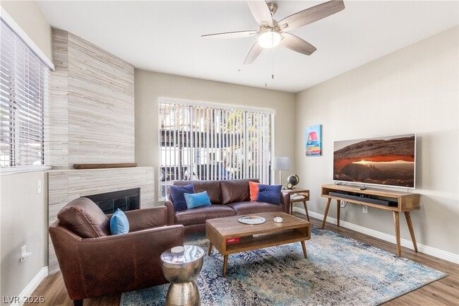 Photo - 7189 S Durango Dr Unidad 102