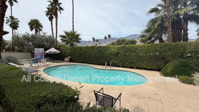 550 S El Cielo Rd
