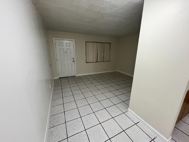 Photo - 2260 W 53rd Pl Unit 5