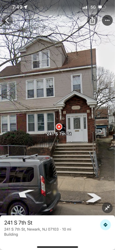 Building Photo - 241 S 7th St Rental