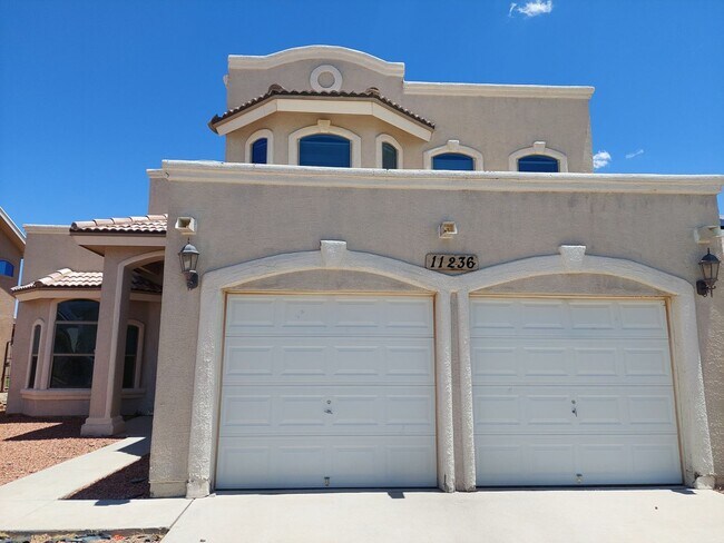 Photo - 4 BEDROOM 3 BATHROOM HOME close to Fort Bliss