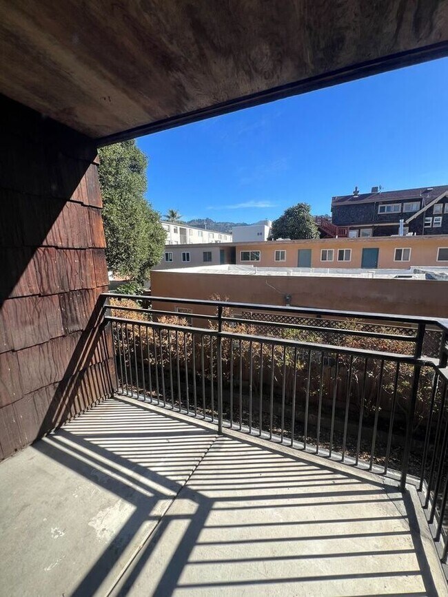 Photo - 2309 Blake St Unit 219