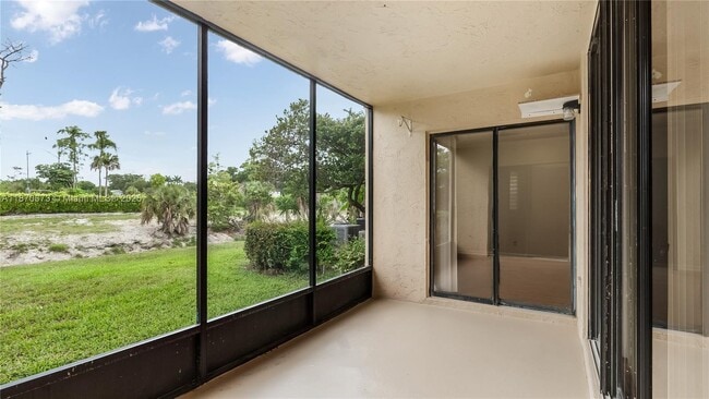 Photo - 5801 Riverside Dr Unit 102B3