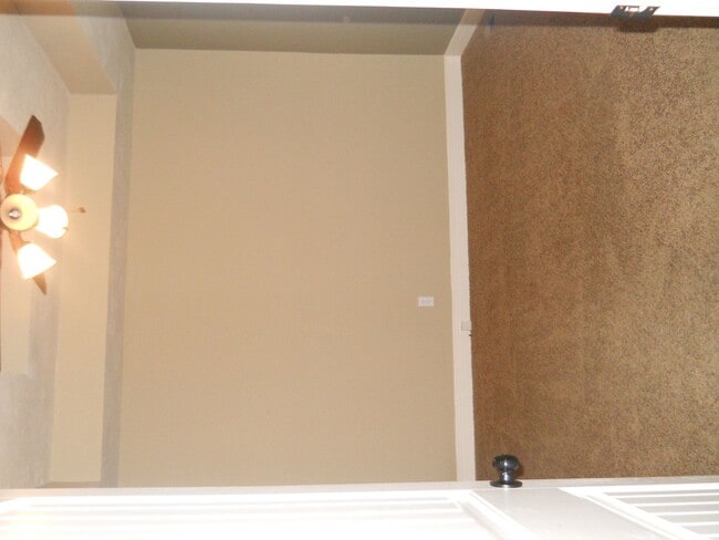 Photo - Beautiful 4 bedroom house in Battlefield!