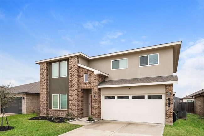 Building Photo - 7830 Cattleman Vly Dr