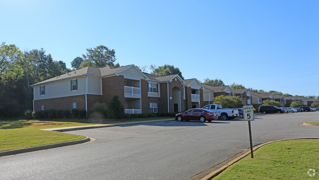 Brentwood Landing Apartments - Prattville, AL | ForRent.com