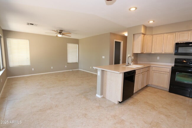 Photo - 1167 West Swan Drive