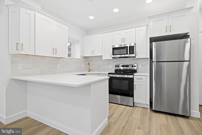 Photo - 21 W Front St Unit 1B