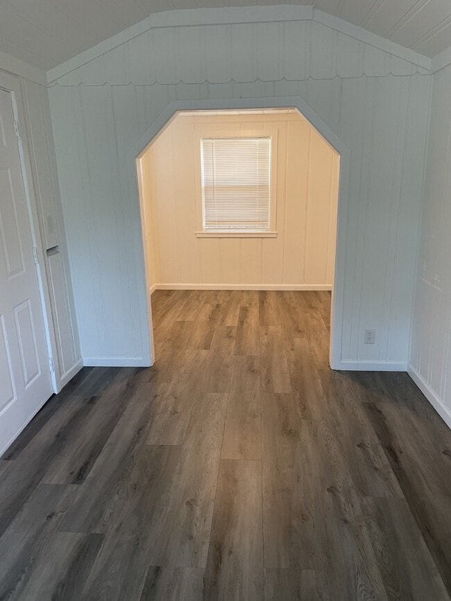 Photo - Charming and cozy 2 bedroom home in prime location of Walnut Creek!