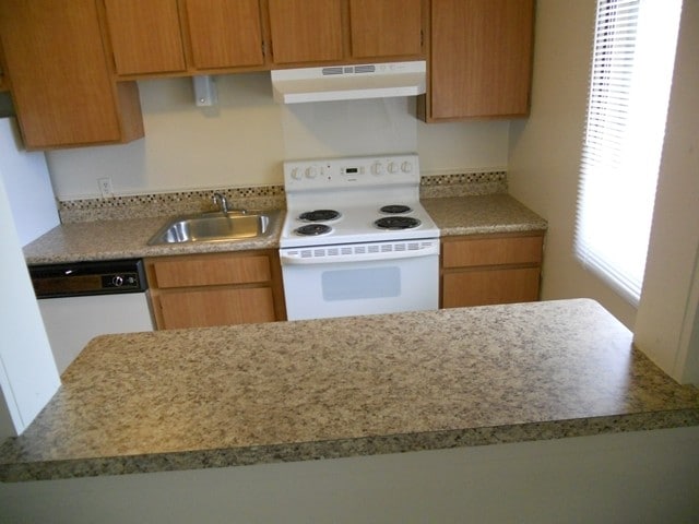 Photo - Village Park Manor