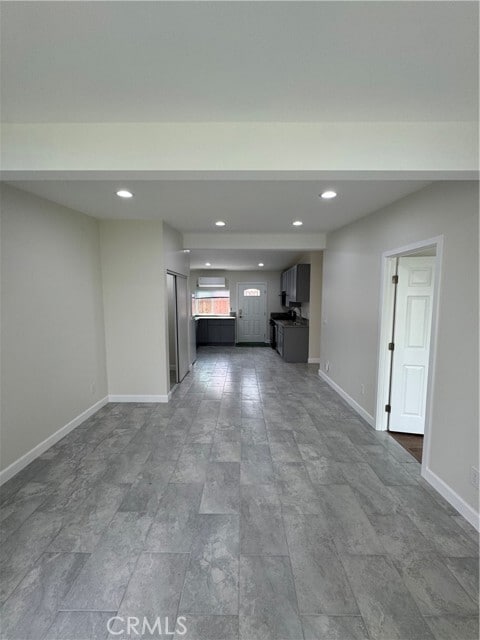 Building Photo - 8418 Stewart and Gray Rd