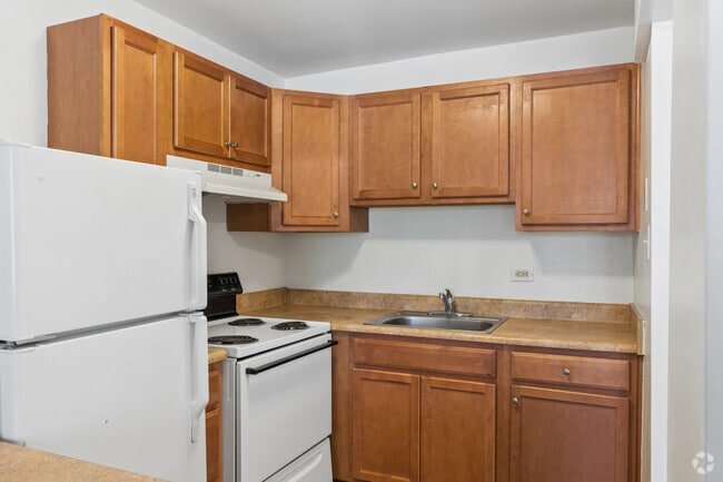 1BR, 1BA - 563SF - Kitchen