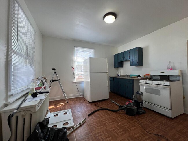 1905 Elmwood Ave Unit 2