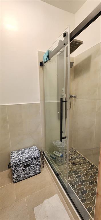 Photo - 1458 Dean St