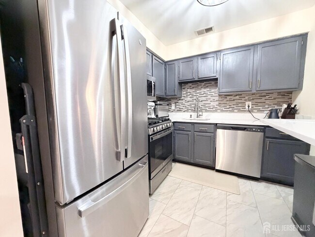 Photo - 226 Waterford Dr