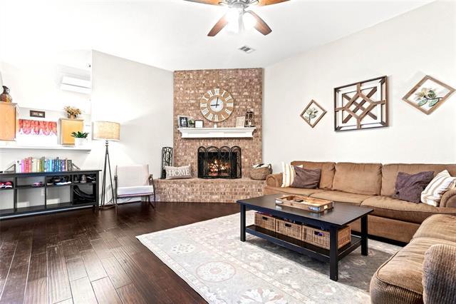 Photo - 706 Gateway Bend