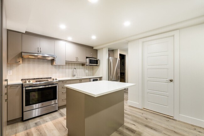 Photo - 9245 R. Saint-Denis Unit 3