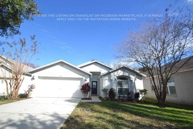 Building Photo - 3930 Lockridge Dr