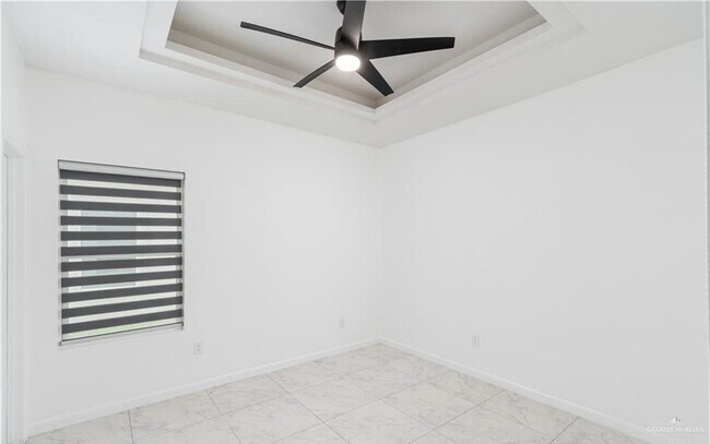 7 Angelina Dr Unit 4