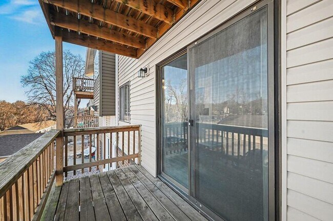 Photo - 11736 Arbor St Unit #10