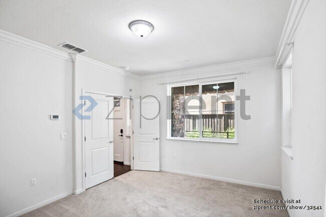 Photo - 715 Mystic Topaz Loop