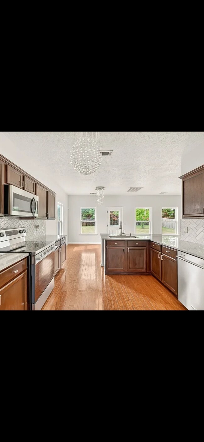 Photo - 7296 Autumn Crossing Way