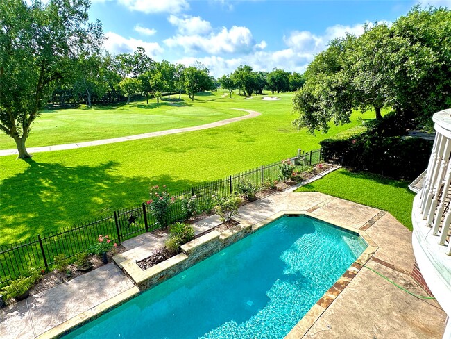 Photo - 3311 Oakland Dr