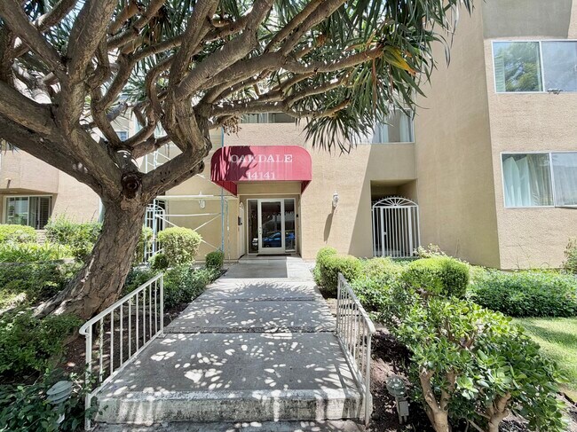 Front of Building - 14141 Dickens St Unit 311