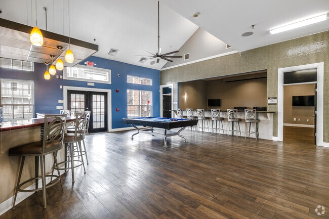 Casa club - Latitude Lexington