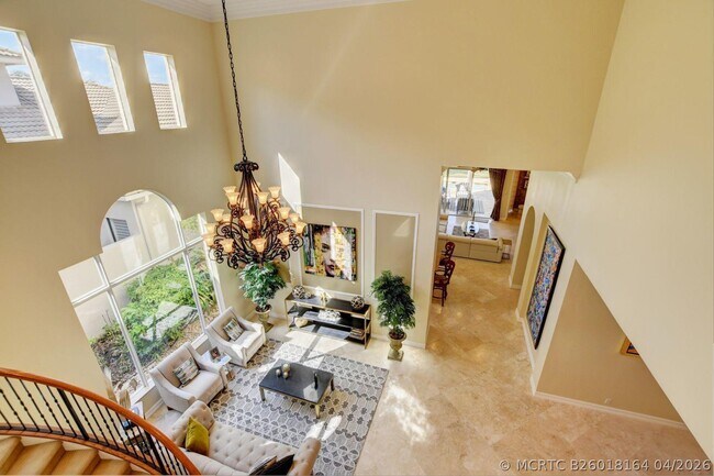 17739 Lake Azure Way