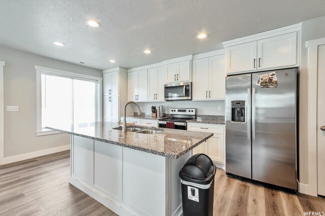 Photo - 2782 W 4140 S