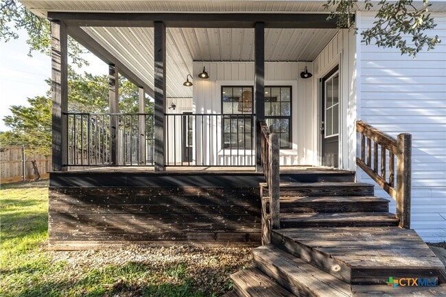 Photo - 2301 Wegner Rd