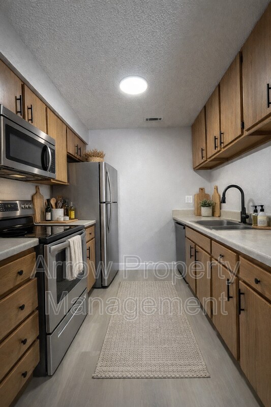 Photo - 2330 N 44th St Unit 2