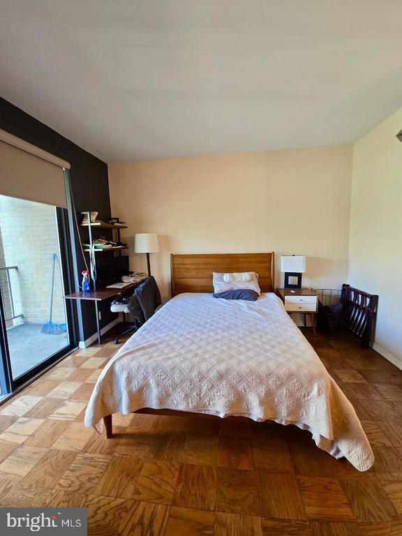 Photo - 2201 L St NW Unit 820