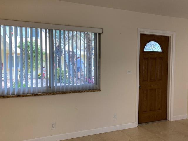 Photo - 1649 SE 4th St Unit B1