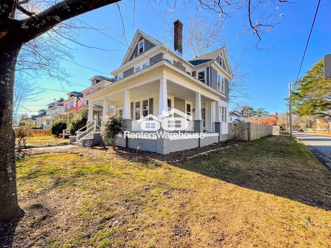 Photo - 500 Maryland Ave