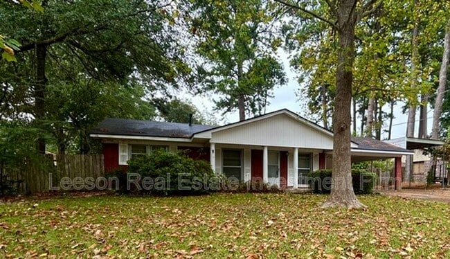 Photo - 845 Elmdale St