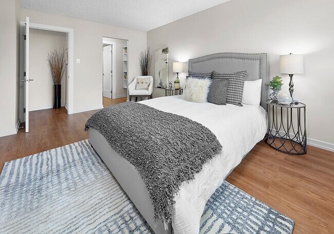 Photo - Edgehill Apartments Edmonton