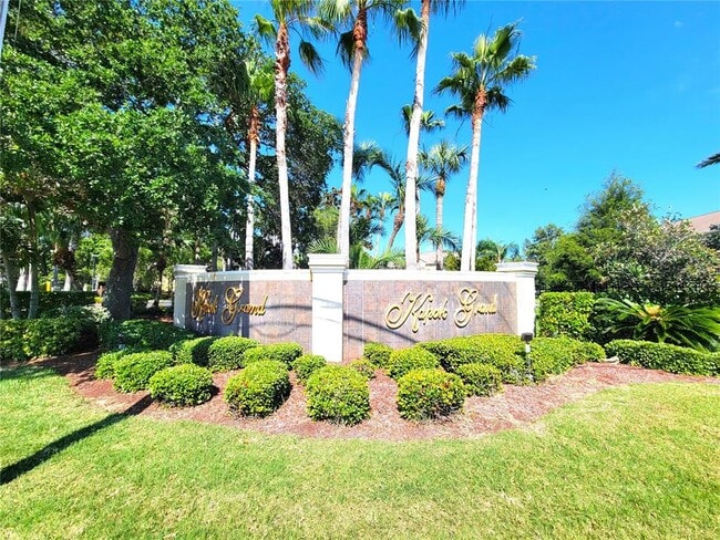 Photo - 11237 Kapok Grand Cir