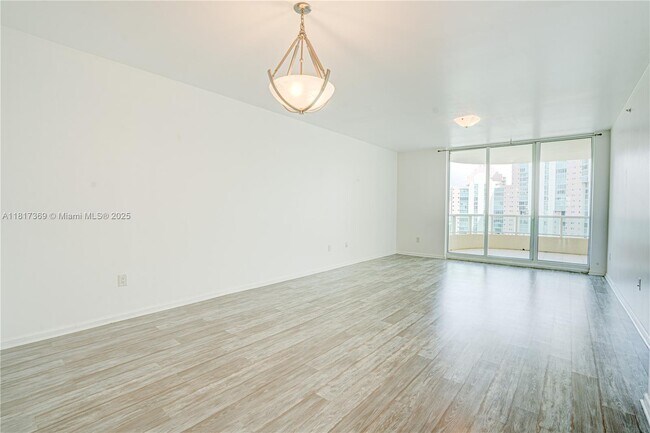 Photo - 3340 NE 190th St Unit 1204