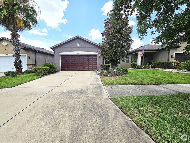 Building Photo - Beautiful 3-Bedroom + Flex Space in gated ... Rental