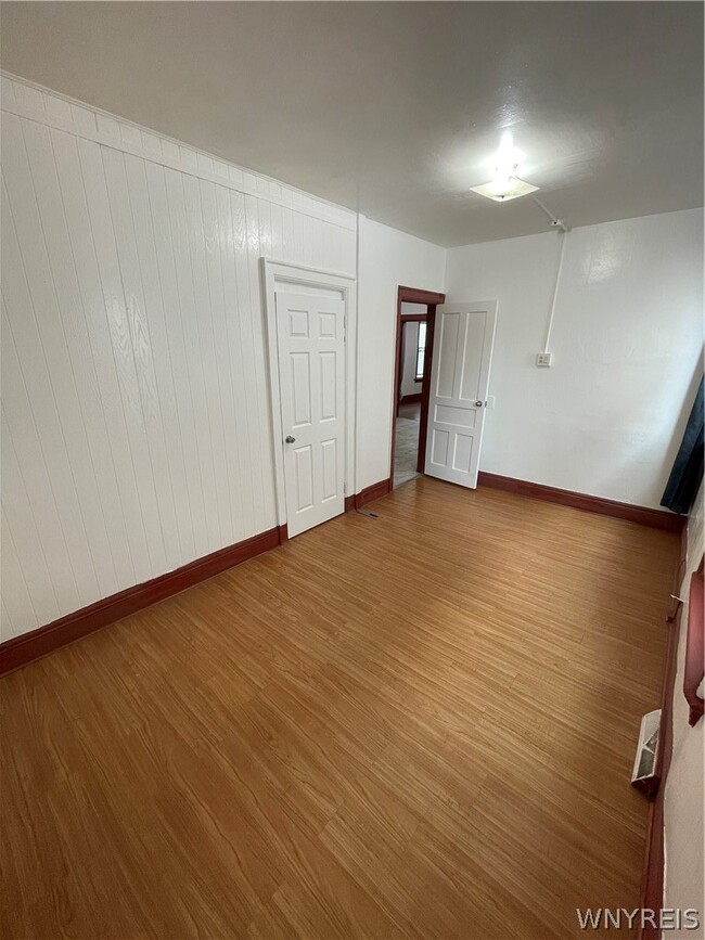 Photo - 298 Winslow Ave