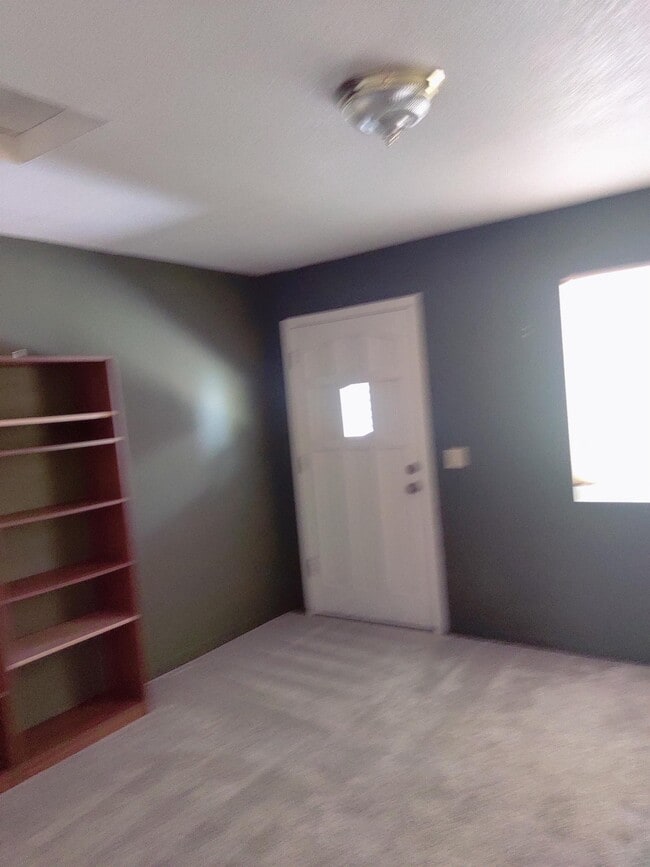 Photo - 18589 Lake Forest Dr