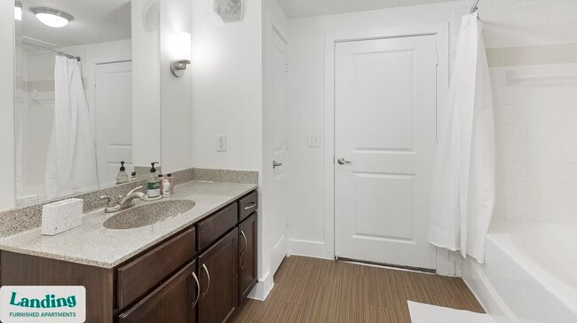 Photo - 7373 Valley View Ln Unidad 2059